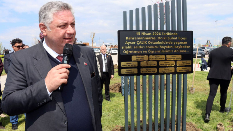 Okul Saldırısında Hayatını Kaybedenler İçin 11 Fidan Toprakla Buluştu