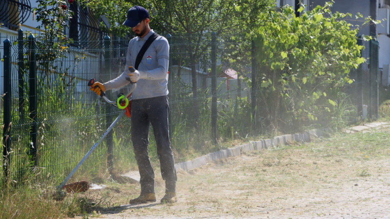Seyrantepe Mahallesinde Kapsamlı Temizlik Çalışması