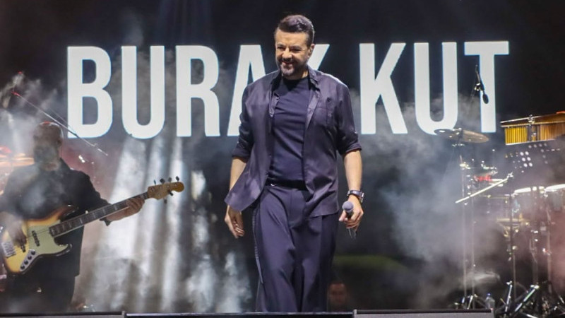 Burak Kut 30 Ağustos Konserinde Sahne Aldı