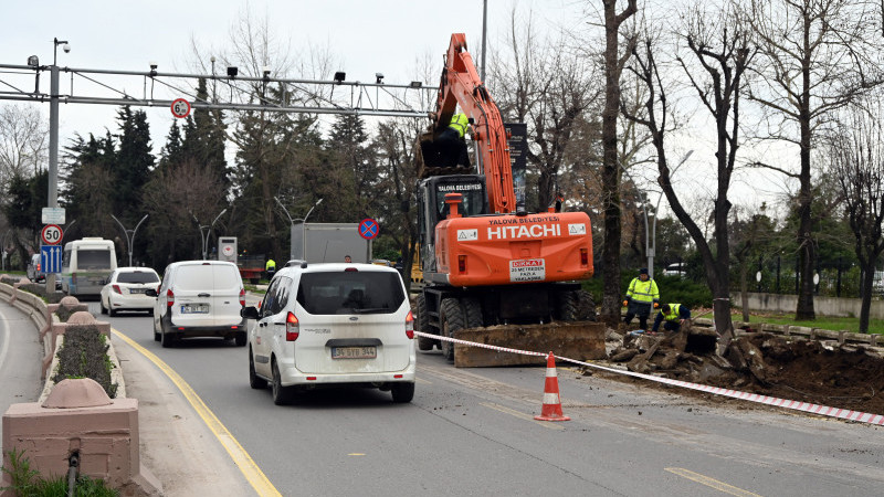 Yalova'da Şehir Girişine Nefes Aldıracak Çalışma