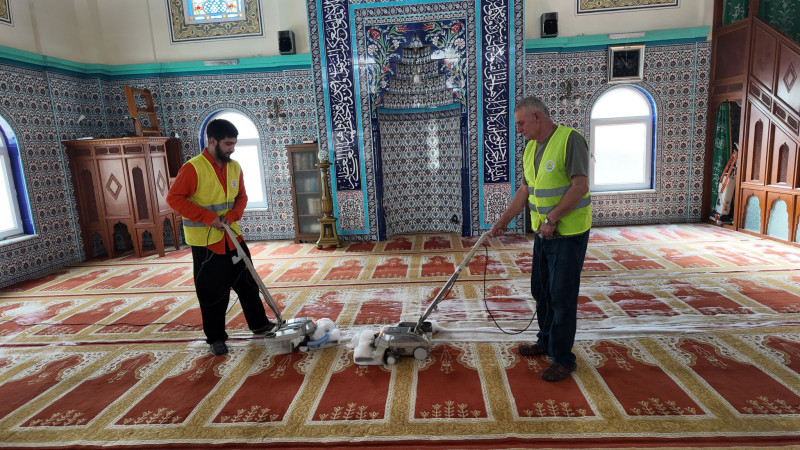 Çınarcık'ta Camiler Ramazana Hazır