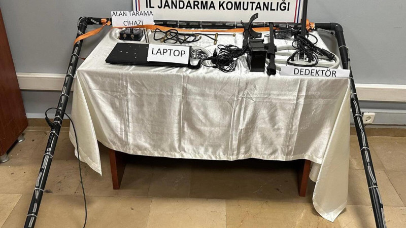 Yalova'da Kaçak Kazıya Suçüstü