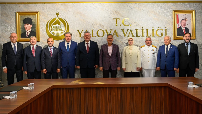 Protokol Mensupları Bayramlaştı