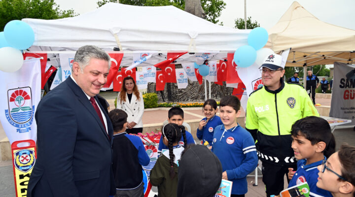 Başkan Gürel Trafik Haftasını Çocuklarla Kutladı